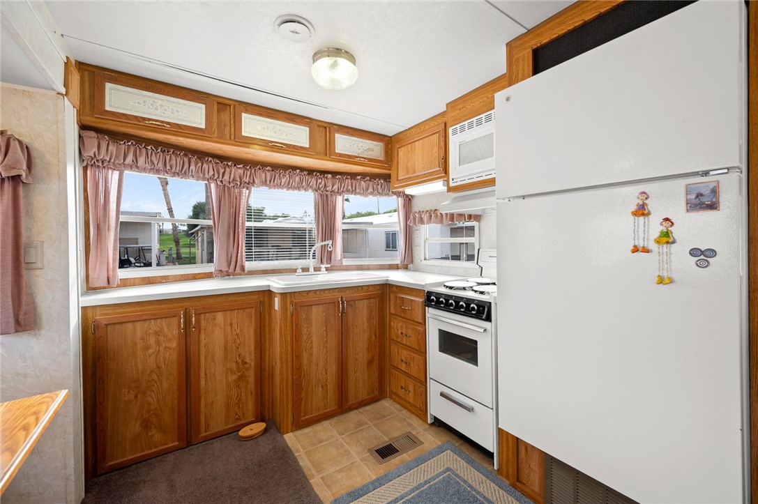 2000 Ramar Road