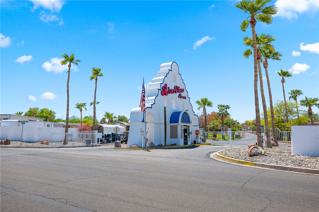 2000 Ramar Road 126 and 127