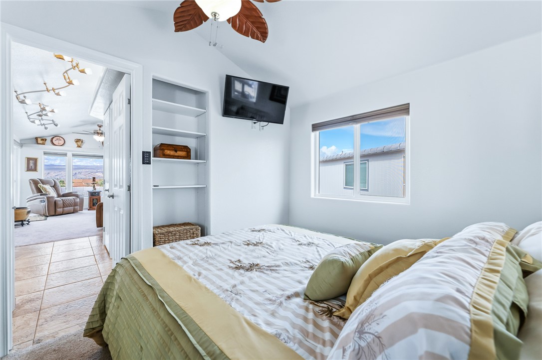 2000 Ramar Road 126 and 127