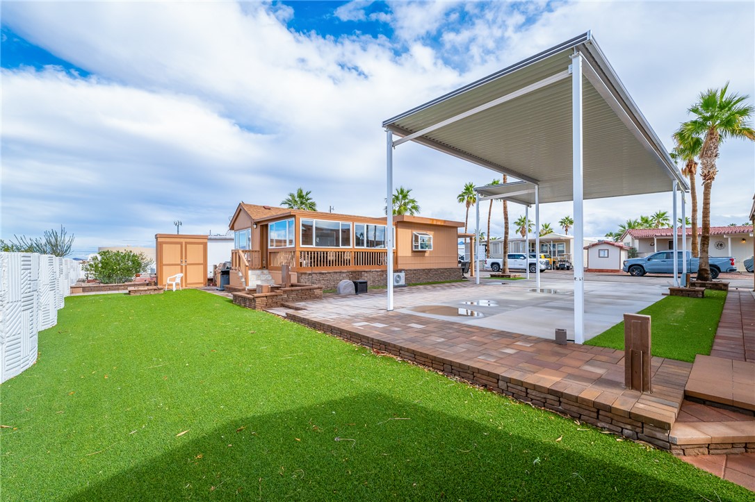 2000 Ramar Road 126 and 127