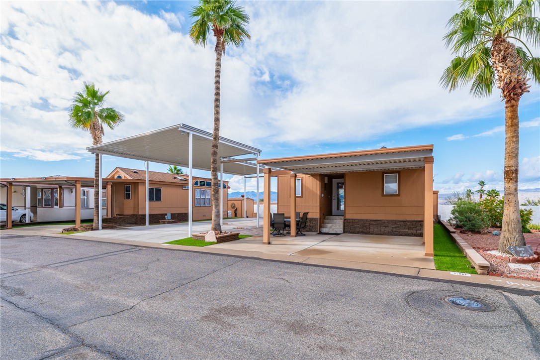 2000 Ramar Road 126 and 127