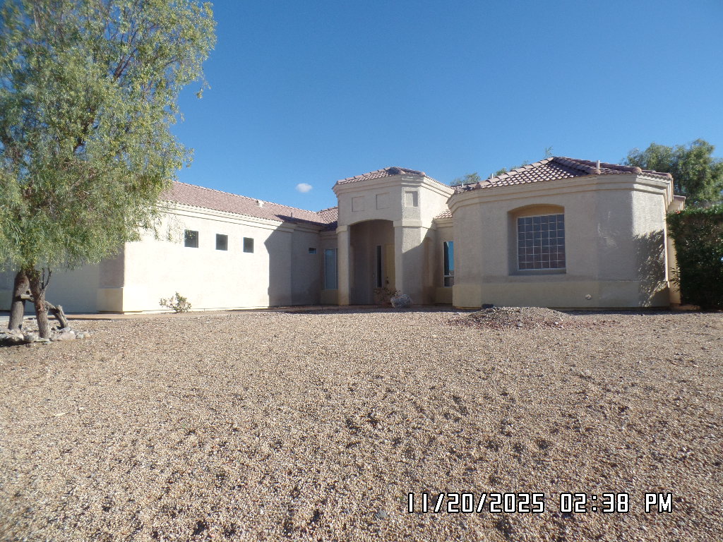 2668 Edgewater Drive