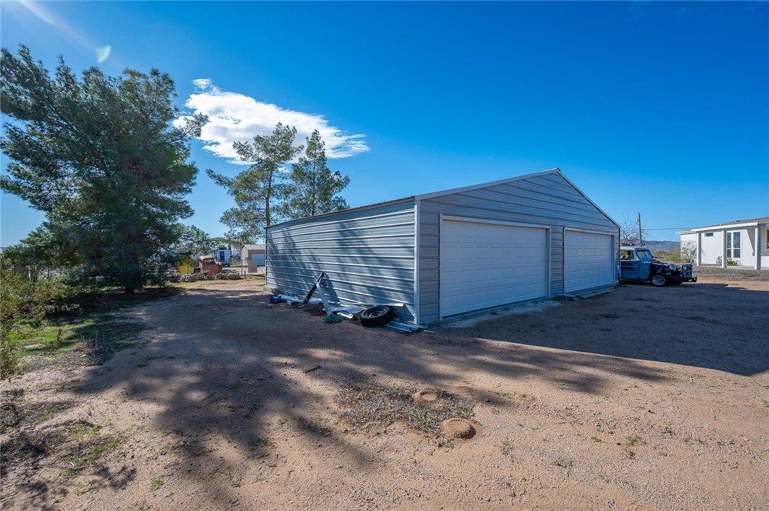 500 S San Pedro Road