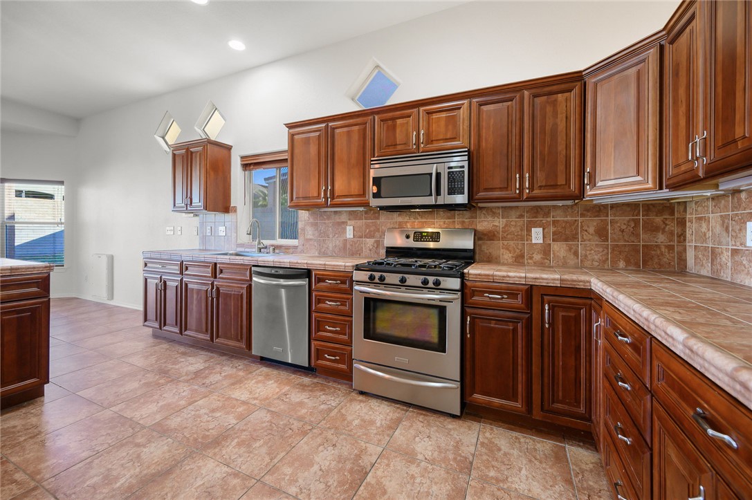 2767 La Paloma Drive