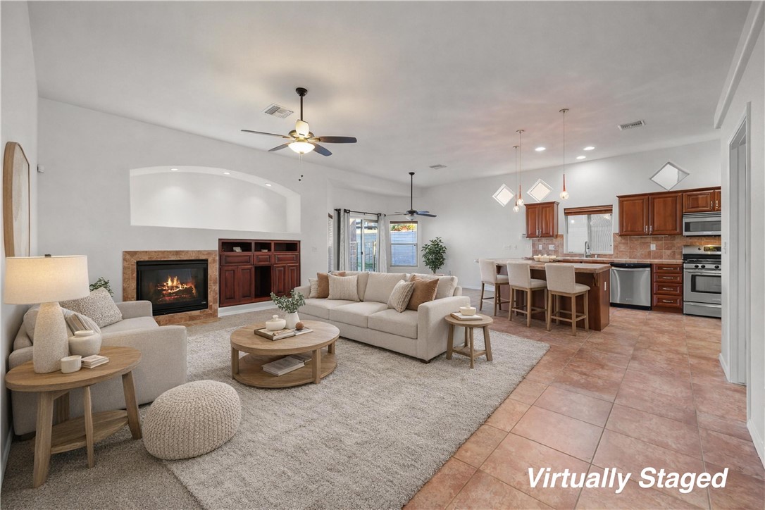 2767 La Paloma Drive