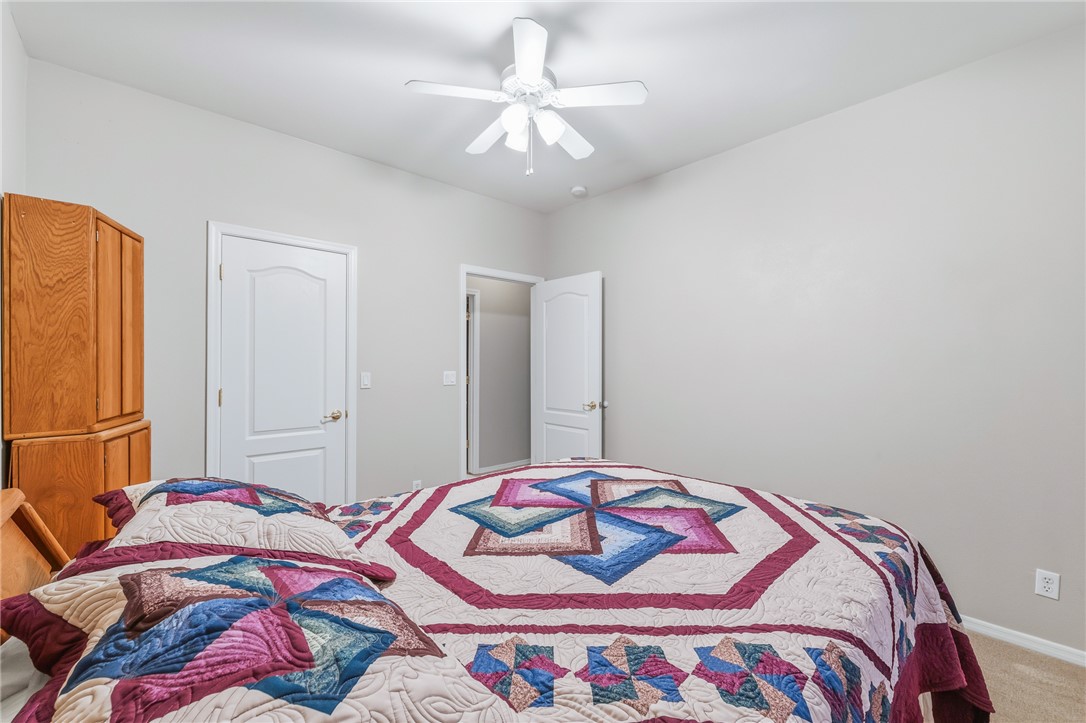 2919 Desert Trail Drive