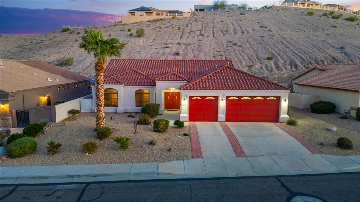 2919 Desert Trail Drive