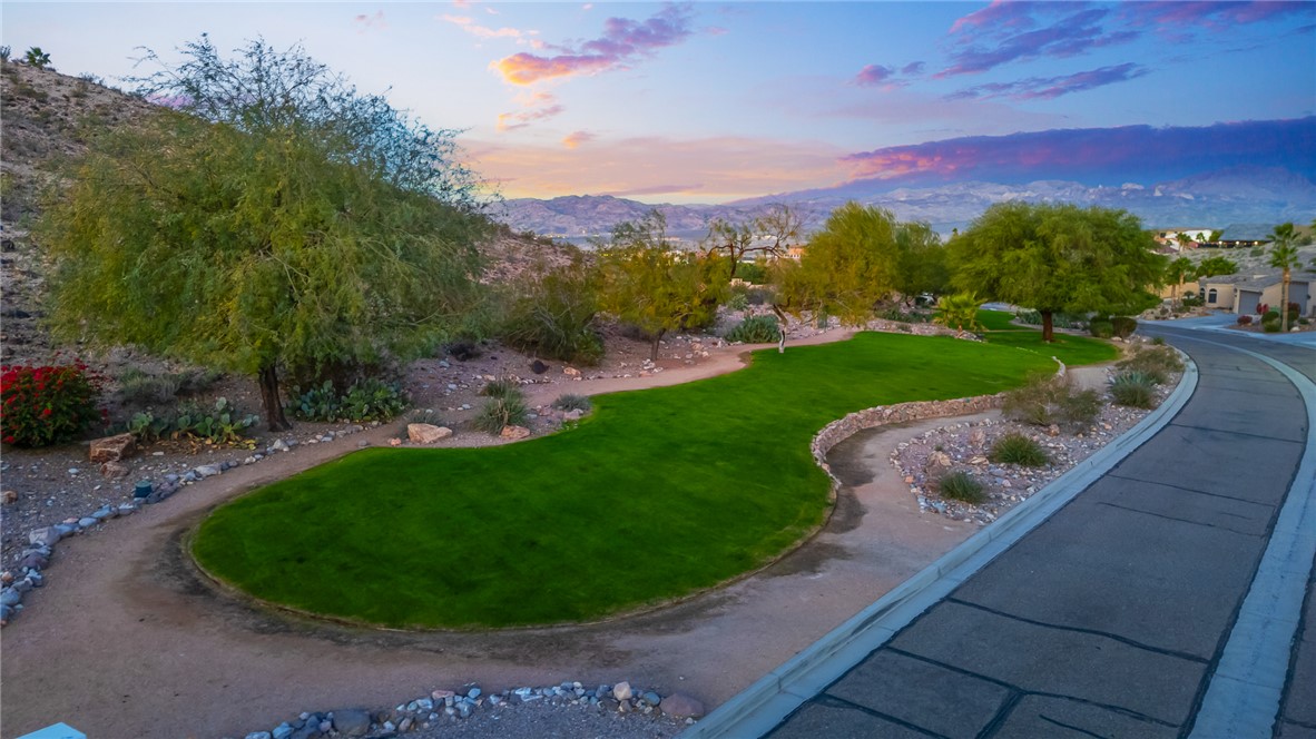 2919 Desert Trail Drive