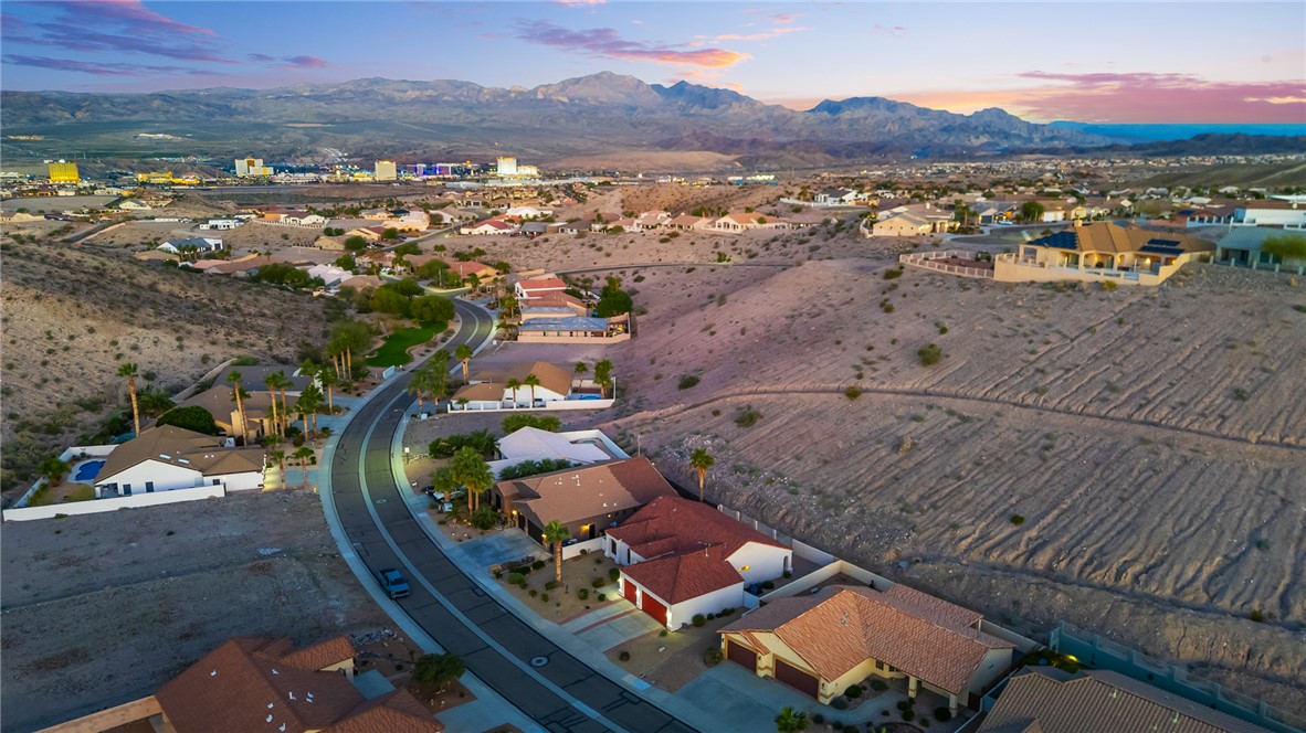 2919 Desert Trail Drive