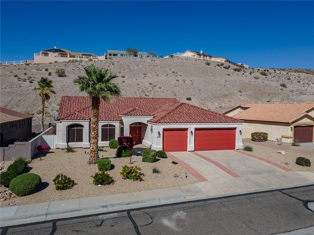 2919 Desert Trail Drive