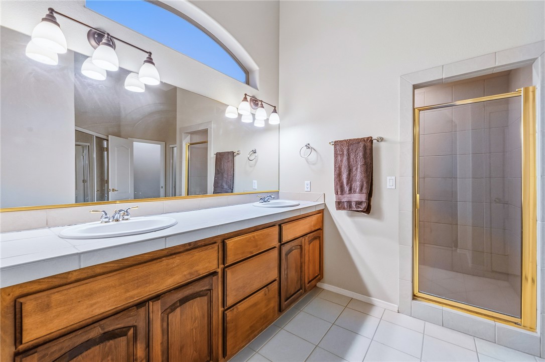 2919 Desert Trail Drive