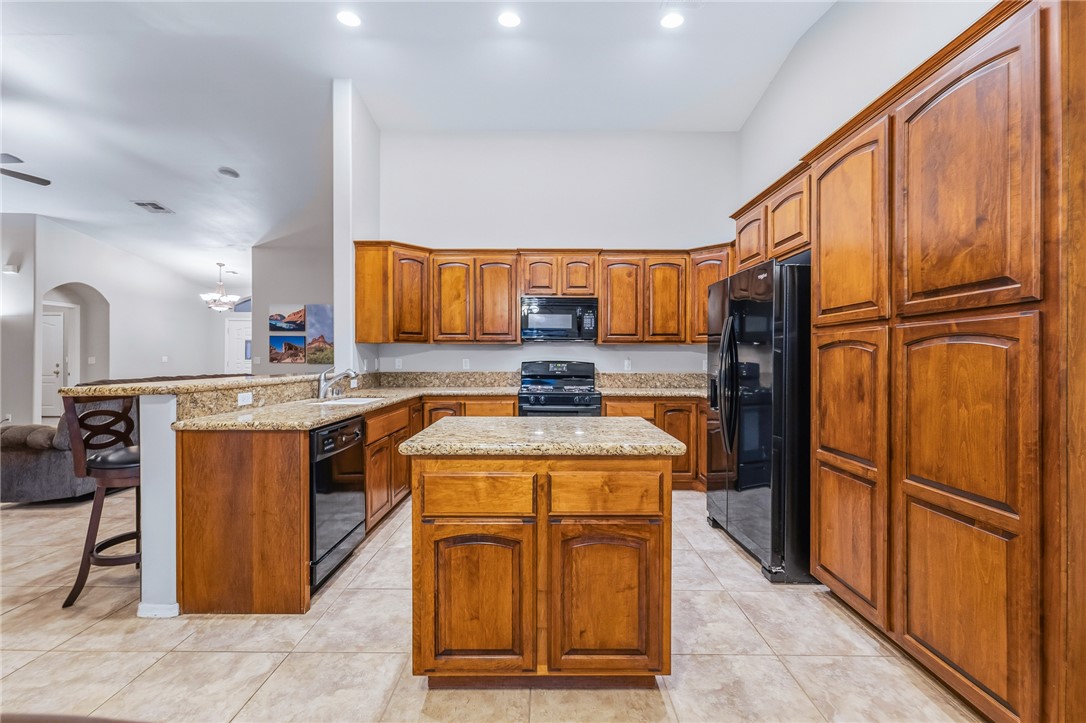 2919 Desert Trail Drive