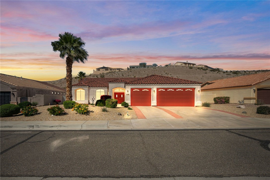 2919 Desert Trail Drive