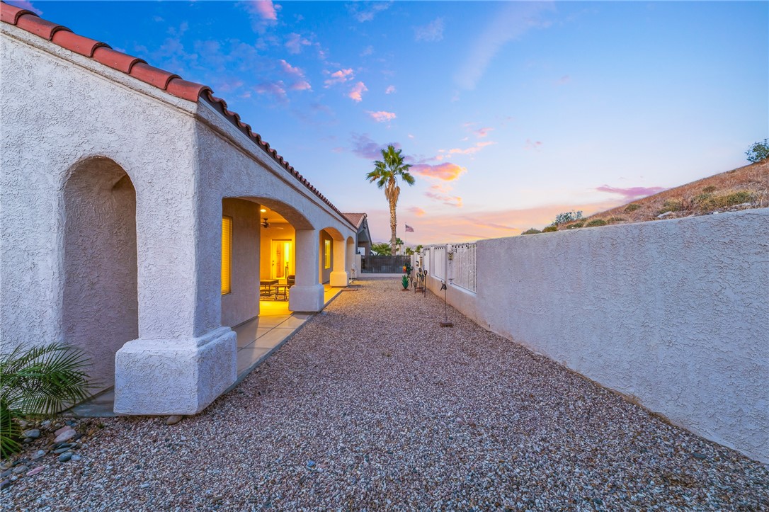 2919 Desert Trail Drive