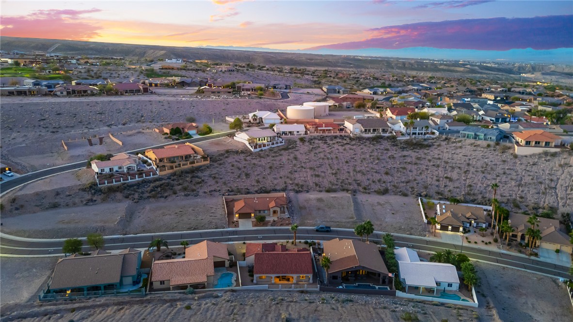 2919 Desert Trail Drive