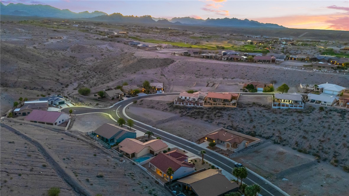 2919 Desert Trail Drive