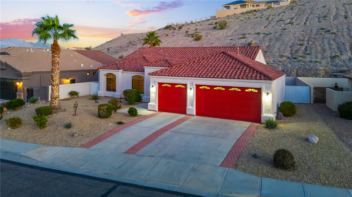 2919 Desert Trail Drive