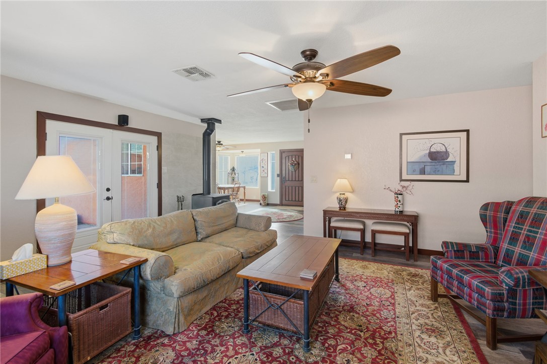 5713 W Crystal Drive