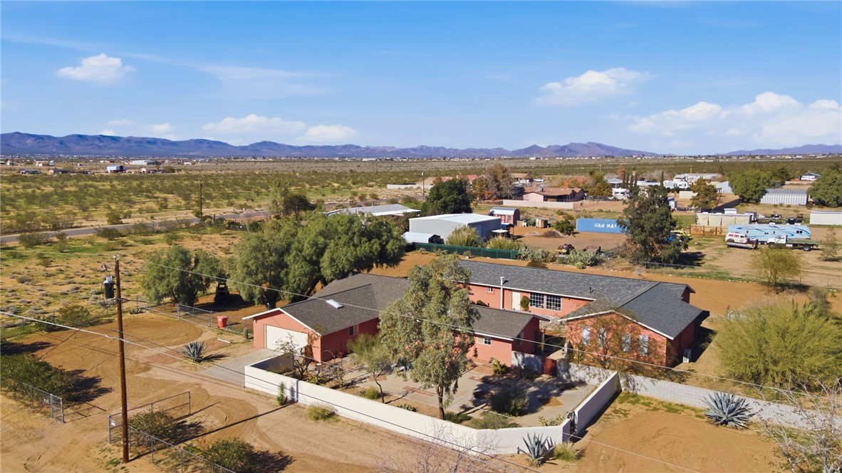 5713 W Crystal Drive