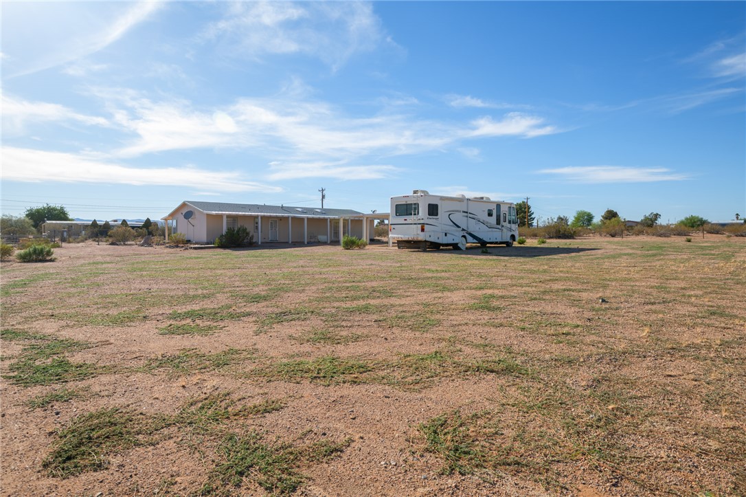 3676 N Santa Maria Road