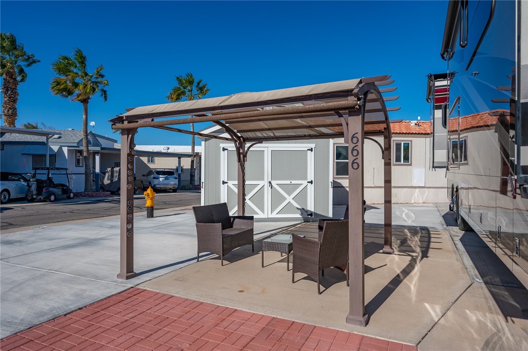 2000 Ramar Road 666