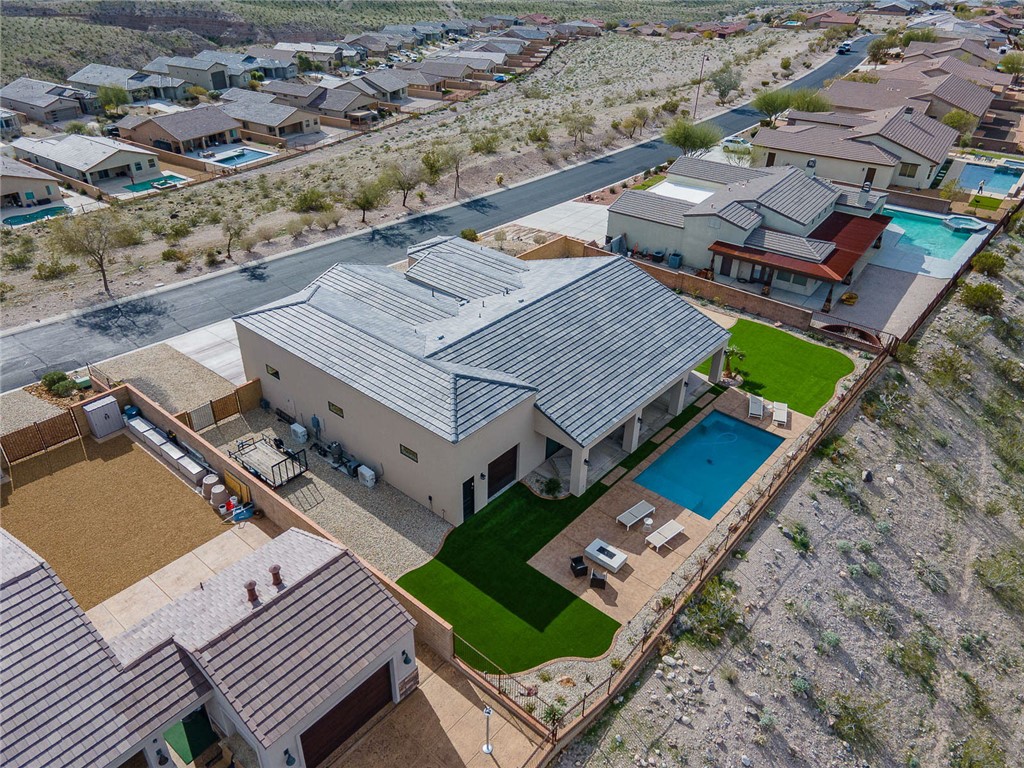3243 Esmerelda Drive Drive