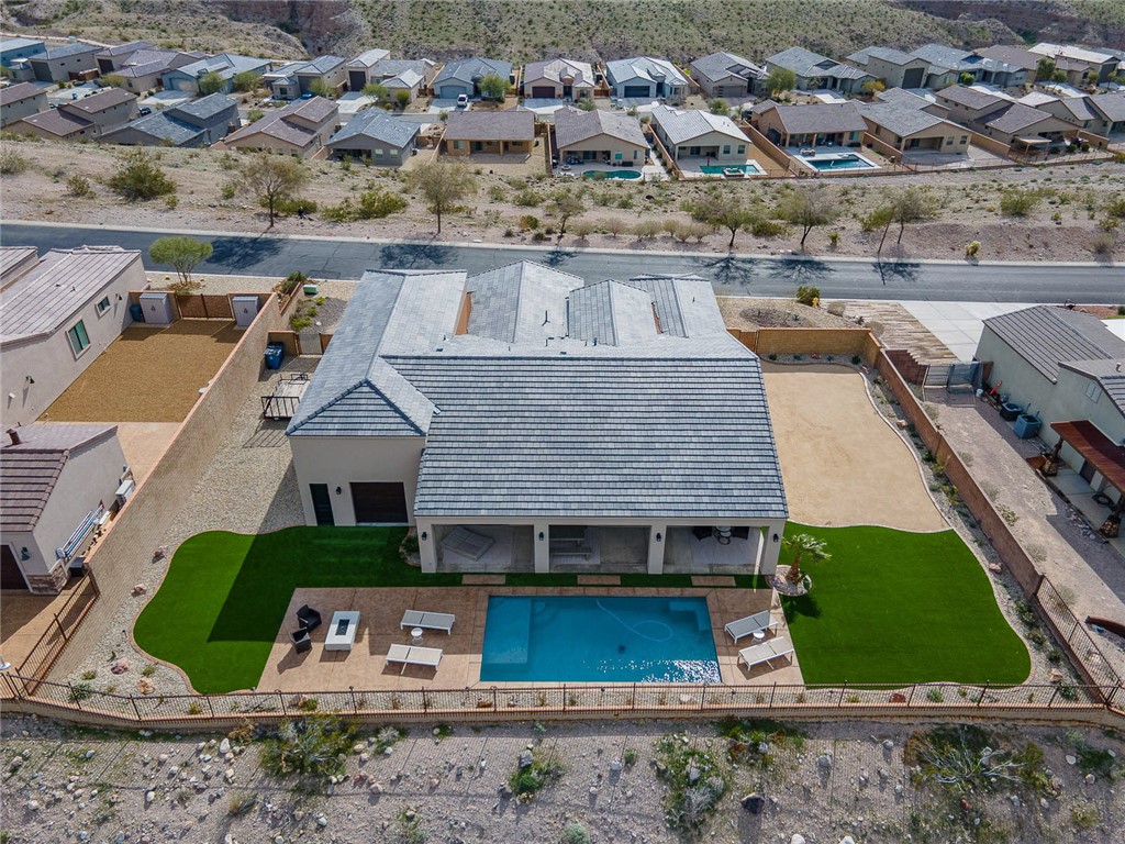 3243 Esmerelda Drive Drive