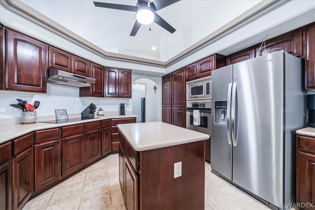 2516 Whispering Ridge Drive