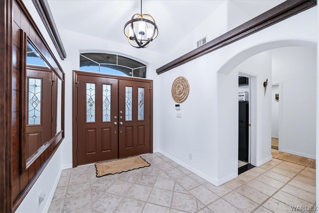 2516 Whispering Ridge Drive