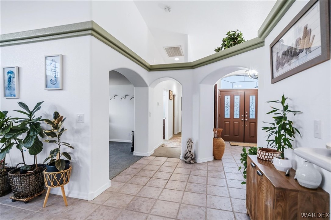 2516 Whispering Ridge Drive