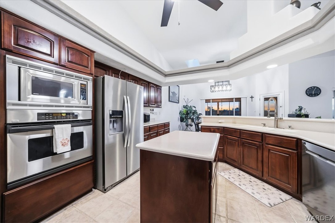 2516 Whispering Ridge Drive