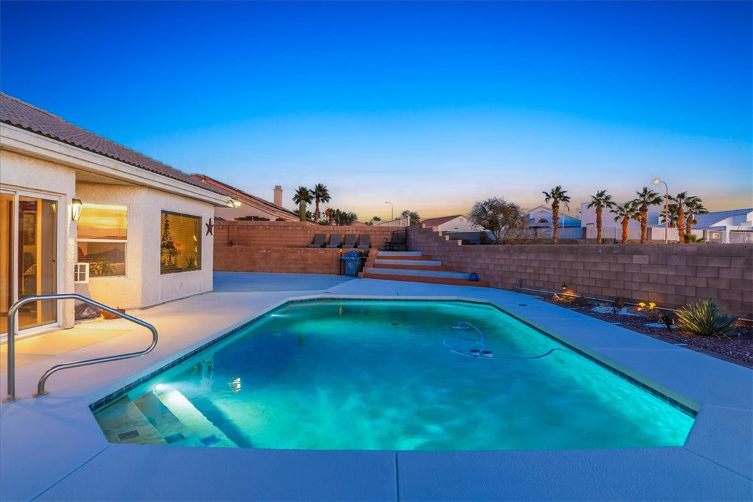 2516 Whispering Ridge Drive