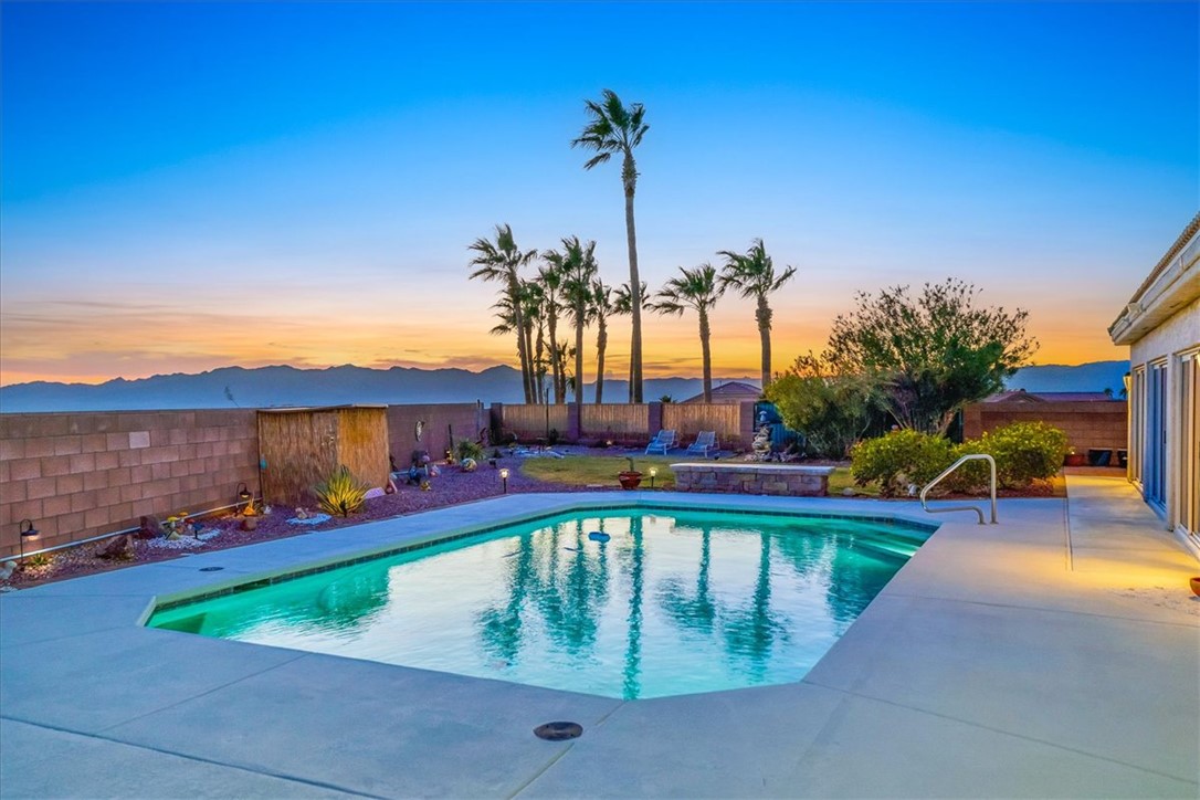 2516 Whispering Ridge Drive