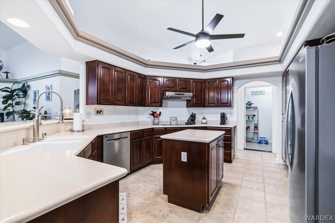 2516 Whispering Ridge Drive