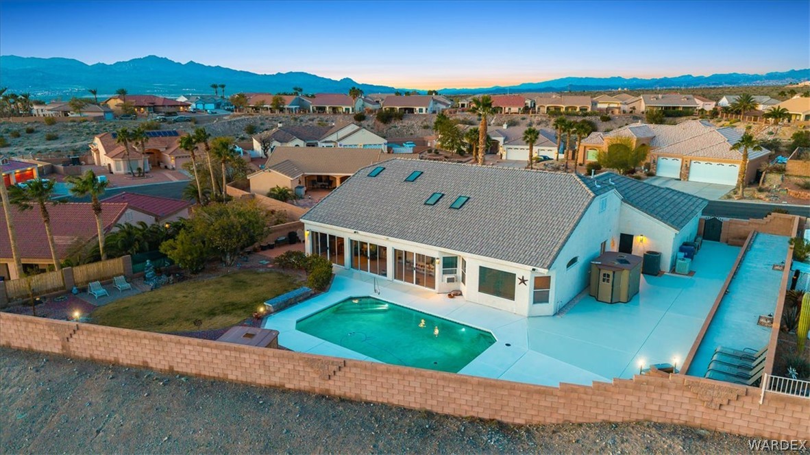 2516 Whispering Ridge Drive