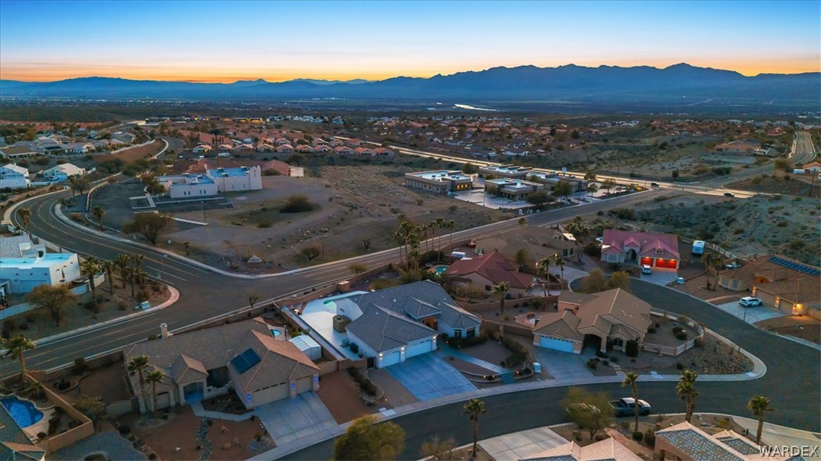 2516 Whispering Ridge Drive