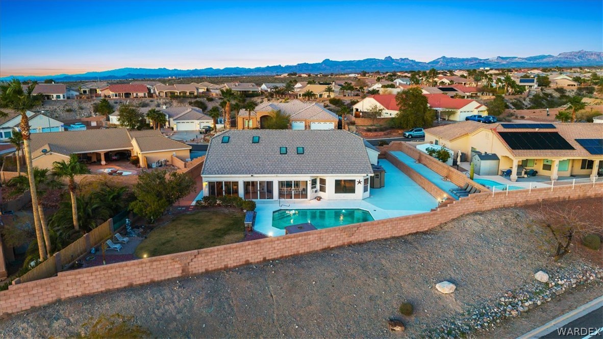 2516 Whispering Ridge Drive