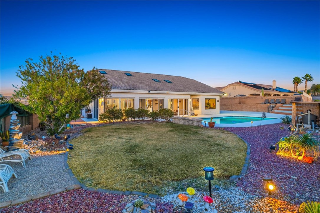 2516 Whispering Ridge Drive