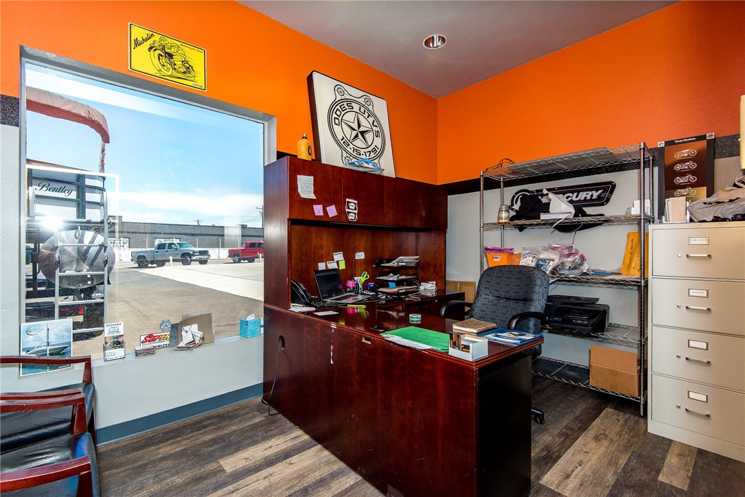 2106 Highway 95