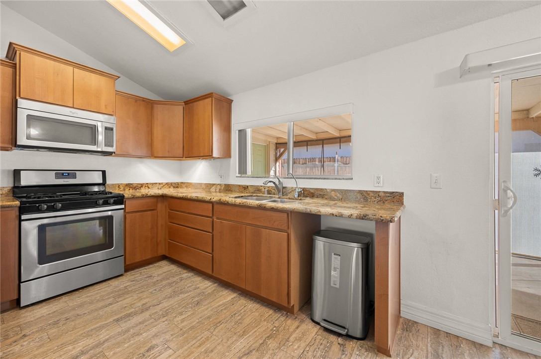 4818 S Baronsgate Way