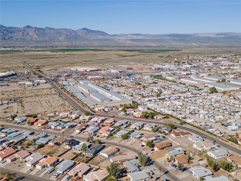 4818 S Baronsgate Way