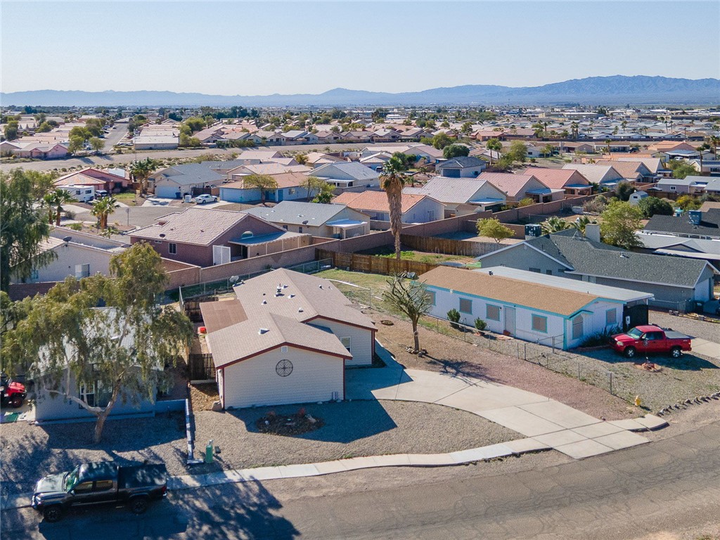 4818 S Baronsgate Way