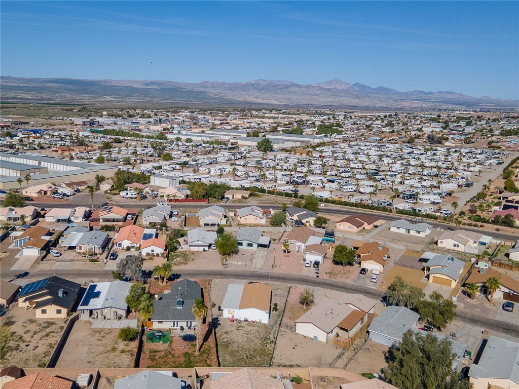 4818 S Baronsgate Way