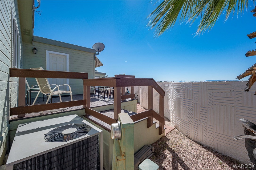 2000 Ramar Road 282