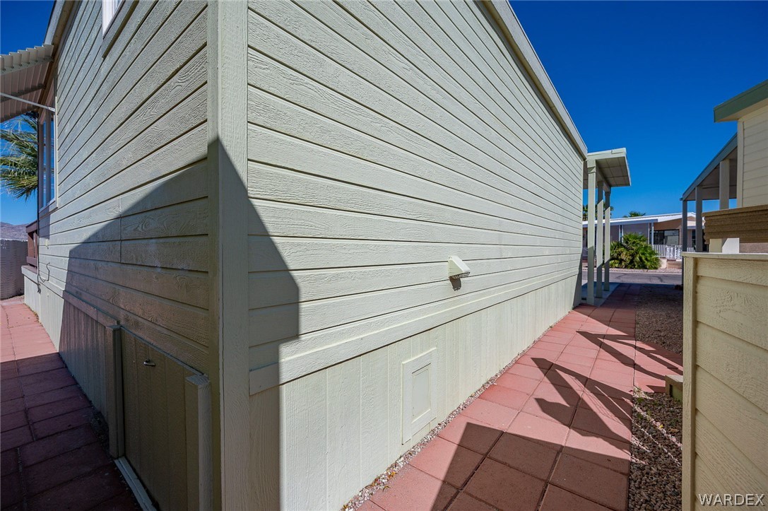 2000 Ramar Road 282