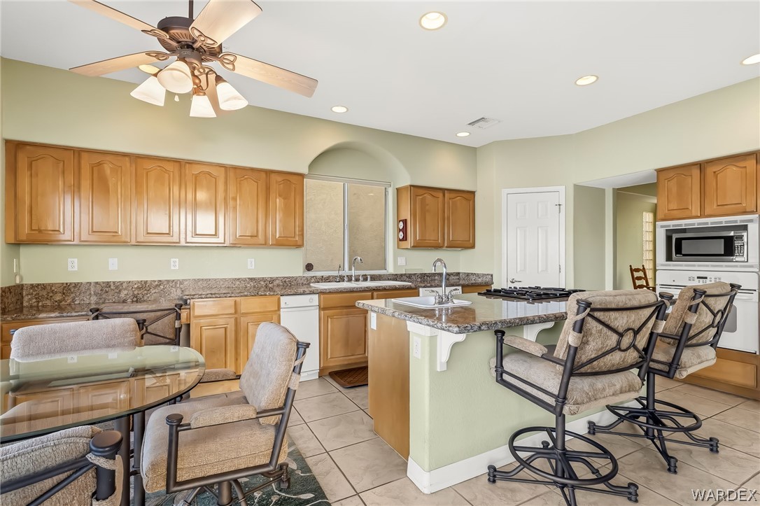 1825 E Shore Villas Drive 6