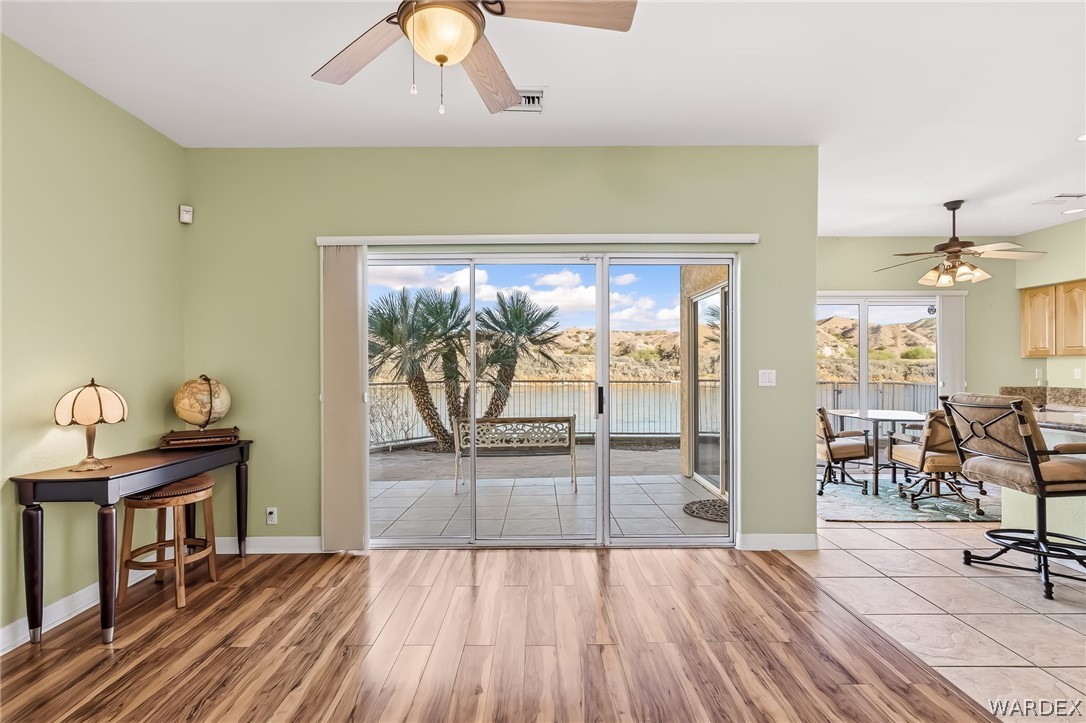 1825 E Shore Villas Drive 6