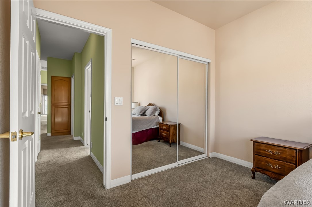 1825 E Shore Villas Drive 6