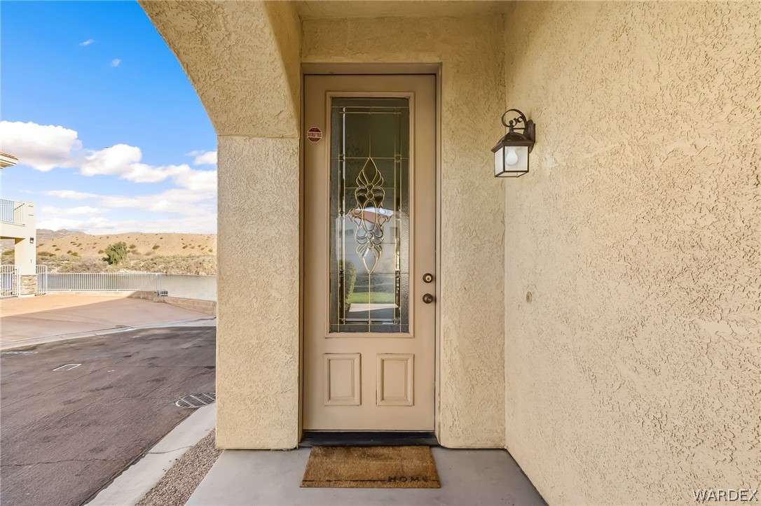 1825 E Shore Villas Drive 6