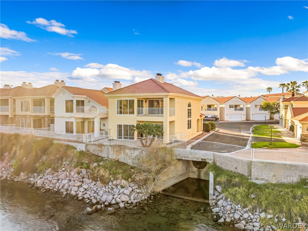 1825 E Shore Villas Drive 6